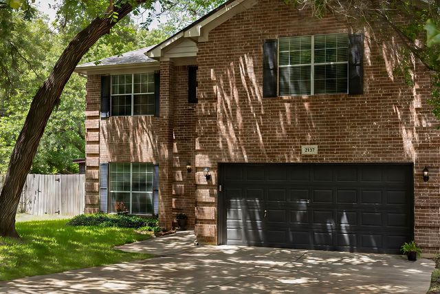 2137 Country Brook Drive, Weatherford, TX 76087