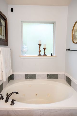 2137 Country Brook Drive, Weatherford, TX 76087