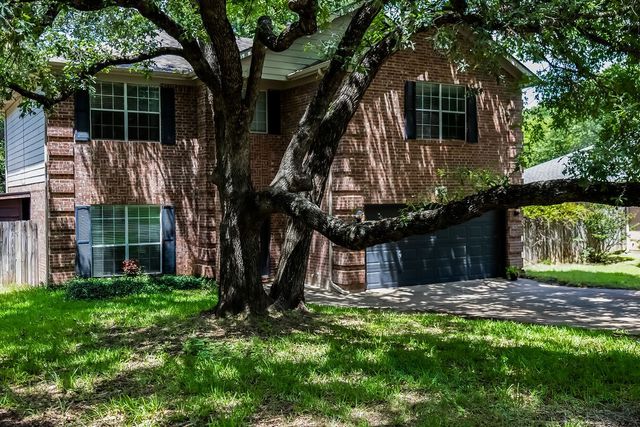 2137 Country Brook Drive, Weatherford, TX 76087
