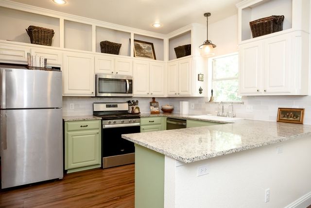 2137 Country Brook Drive, Weatherford, TX 76087