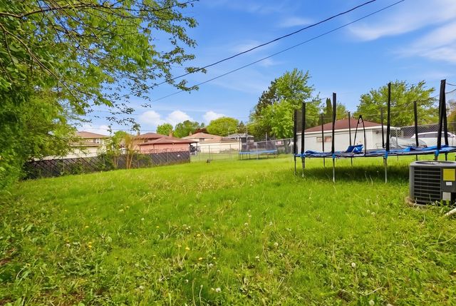 17142 Bernadine Street, Lansing, IL 60438
