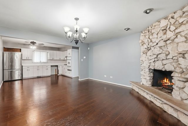 17142 Bernadine Street, Lansing, IL 60438