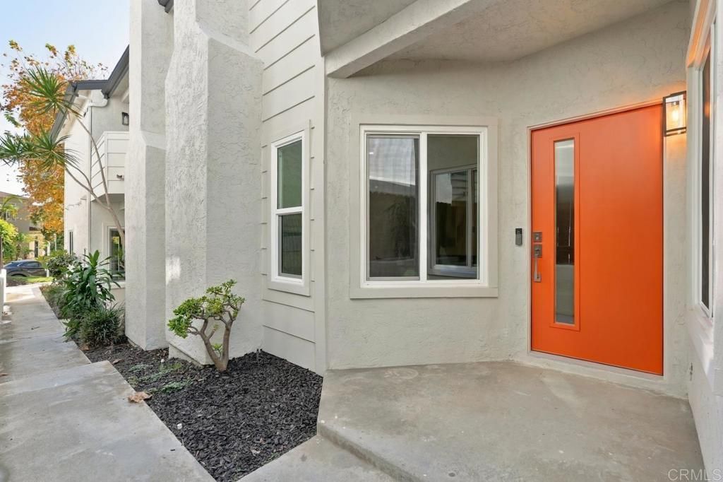 978 Sapphire Street, San Diego, CA 92109 — exterior