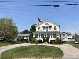 36 Sherman Road, South Kingstown, RI 02879