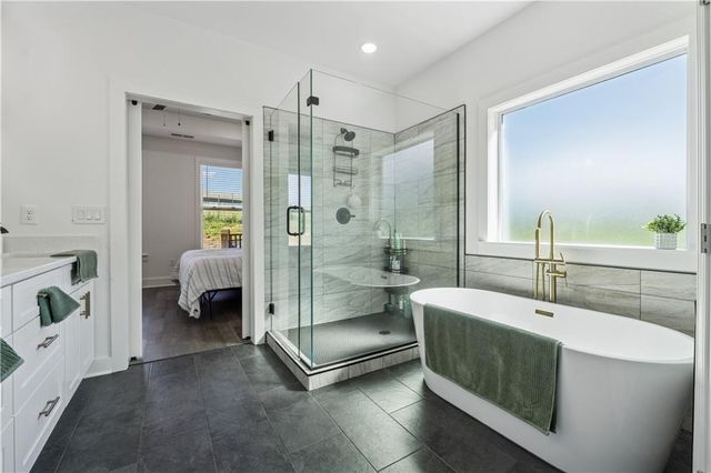 4425 Clarks Bridge Road, Gainesville, GA 30506