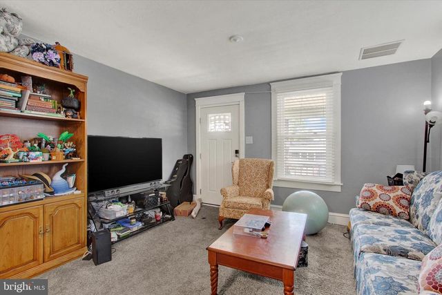 412 S HIGH ST, Hanover, PA 17331