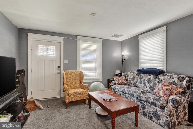 412 S HIGH ST, Hanover, PA 17331