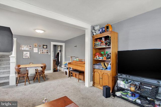 412 S HIGH ST, Hanover, PA 17331