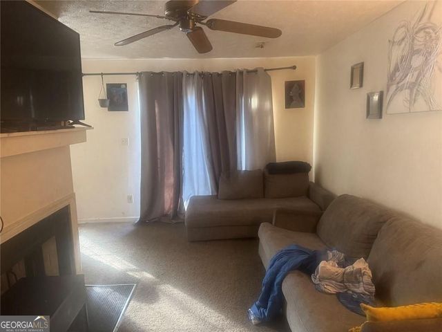 5841 Summerglen Lane, Atlanta, GA 30349