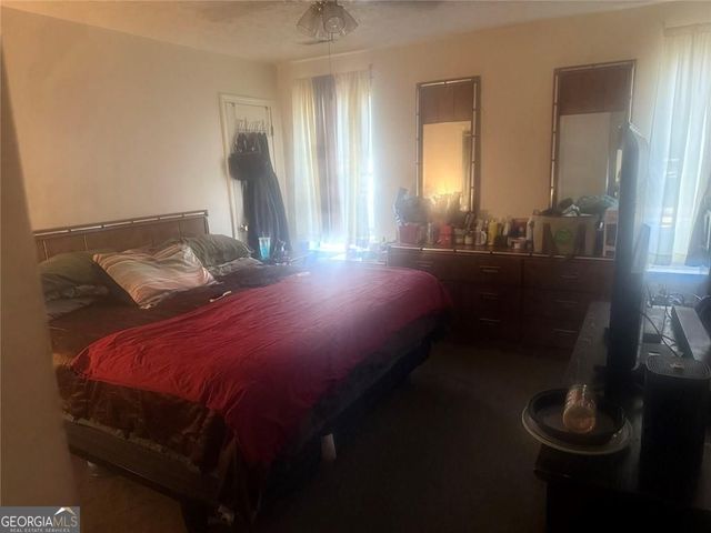 5841 Summerglen Lane, Atlanta, GA 30349