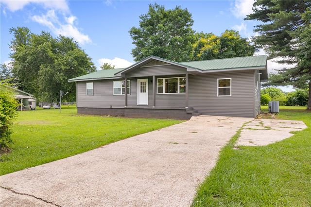18 Sue Street, Western Grove, AR 72685