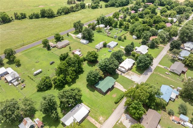18 Sue Street, Western Grove, AR 72685