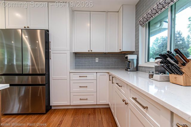 7093 Stonebrook Road, West Bloomfield Charter Township, MI 48322