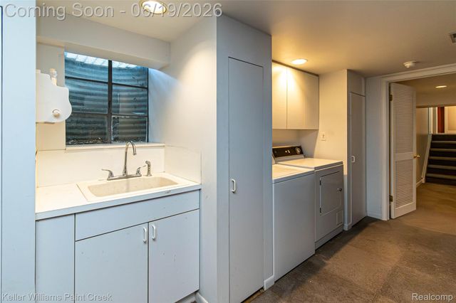 7093 Stonebrook Road, West Bloomfield Charter Township, MI 48322