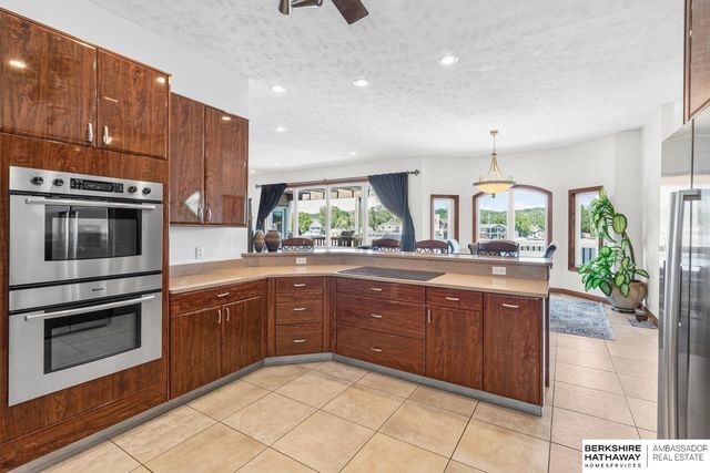 2312 Platte River Drive, Bellevue, NE 68123