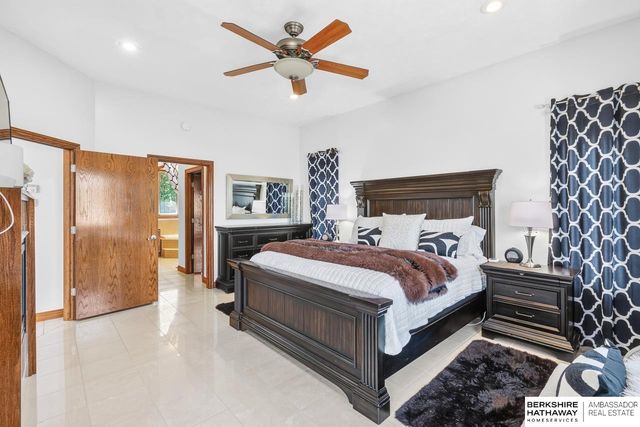 2312 Platte River Drive, Bellevue, NE 68123