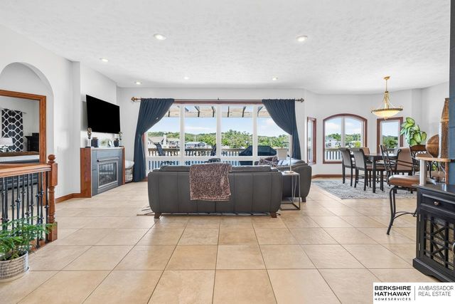 2312 Platte River Drive, Bellevue, NE 68123