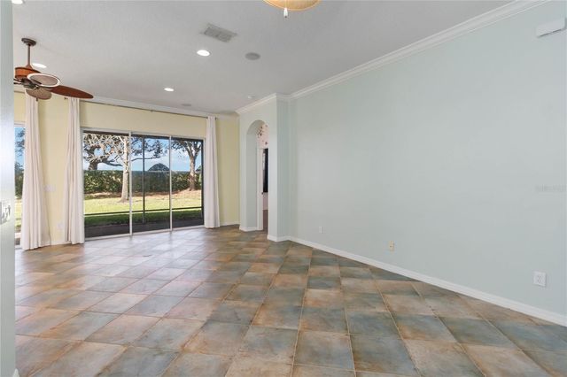 129 CREPE MYRTLE DRIVE, Groveland, FL 34736