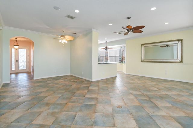 129 CREPE MYRTLE DRIVE, Groveland, FL 34736