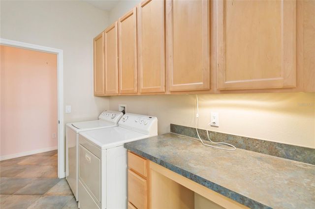 129 CREPE MYRTLE DRIVE, Groveland, FL 34736