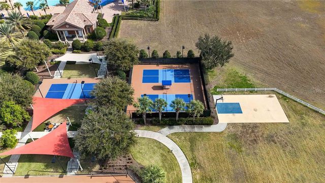 129 CREPE MYRTLE DRIVE, Groveland, FL 34736