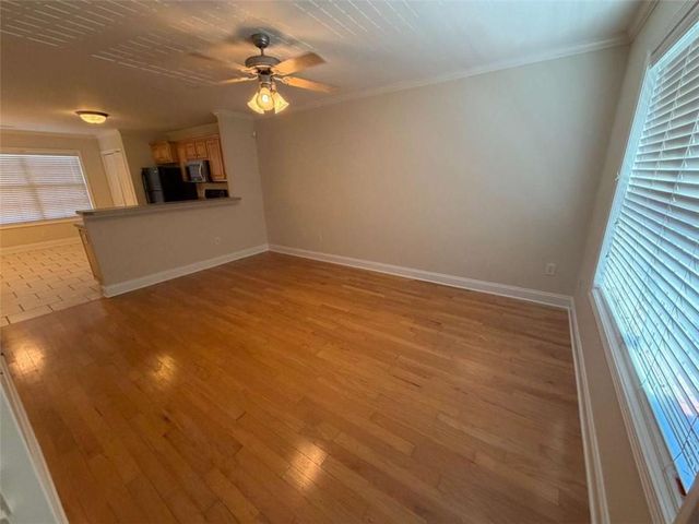 105 Whitehead Road 10, Athens, GA 30606