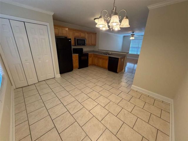 105 Whitehead Road 10, Athens, GA 30606