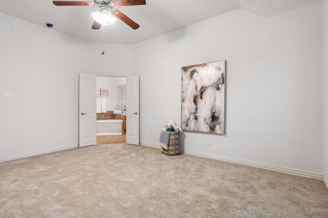 307 Arbor Ridge Lane, Conroe, TX 77384