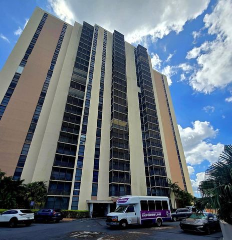 20335 W Country Club Drive 2208, Aventura, FL 33180