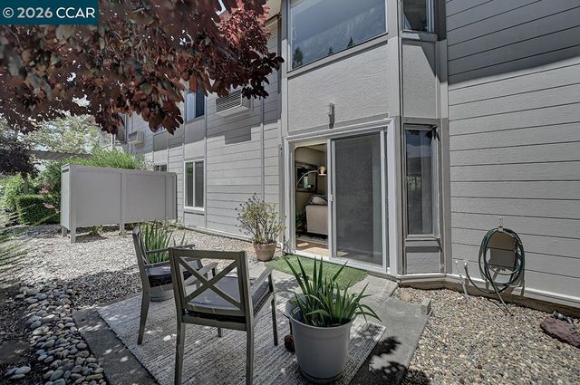 1312 Skycrest 2, Walnut Creek, CA 94595