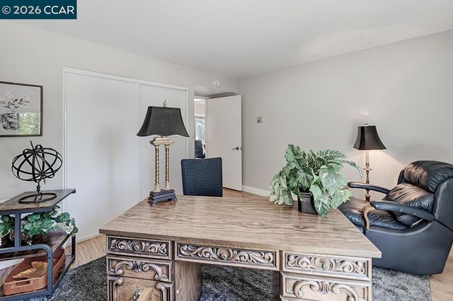 1312 Skycrest 2, Walnut Creek, CA 94595