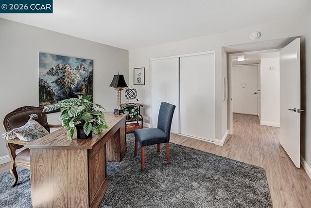 1312 Skycrest 2, Walnut Creek, CA 94595