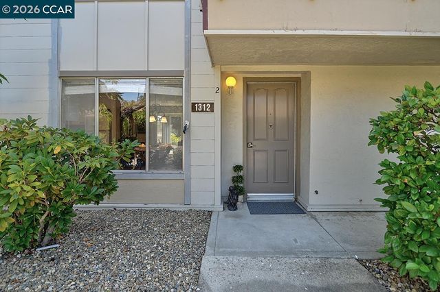 1312 Skycrest 2, Walnut Creek, CA 94595