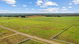 206 Homestead Court, Lipan, TX 76462