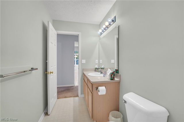 18376 Woodhaven Drive, Strongsville, OH 44149