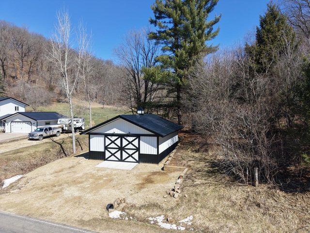 E10880 County Road P, Westby, WI 54667