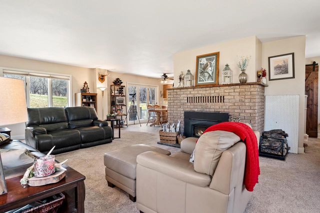 E10880 County Road P, Westby, WI 54667