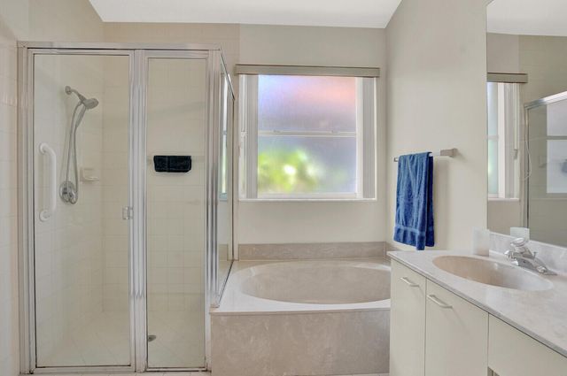 7756 Cherry Blossom Way, Boynton Beach, FL 33437