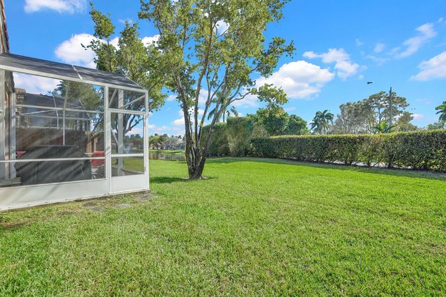 7756 Cherry Blossom Way, Boynton Beach, FL 33437