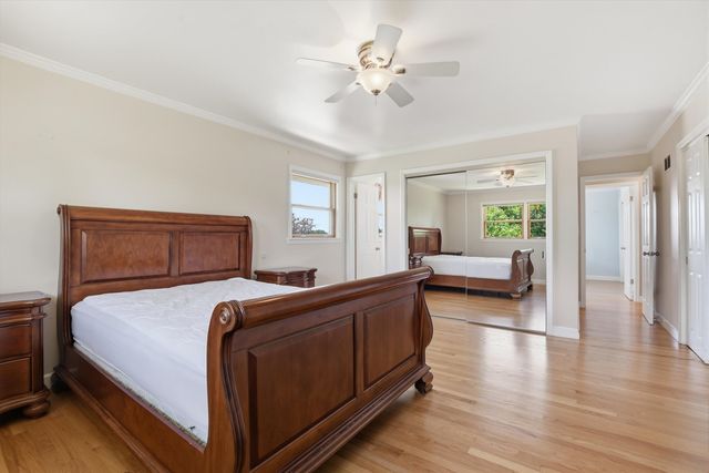 8238 W Balmoral Avenue, Chicago, IL 60656