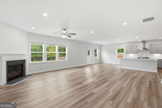 112 Aj Welch Jr Way, Mcdonough, GA 30252