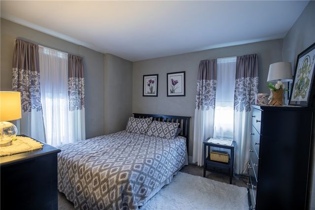 156 Taylor Ave, Beaver, PA 15009