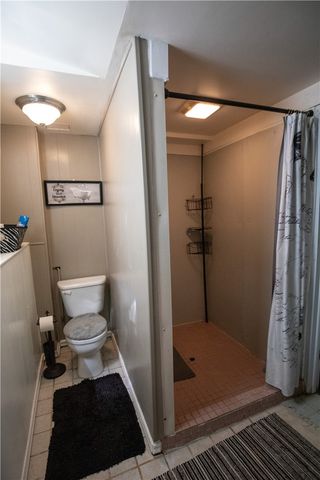 156 Taylor Ave, Beaver, PA 15009