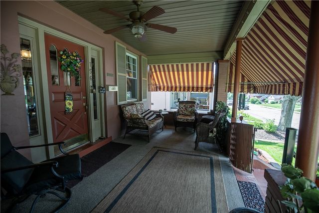 156 Taylor Ave, Beaver, PA 15009