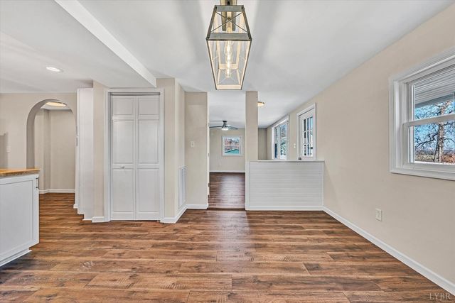 1088 Piney Grove School Road, Moneta, VA 24121