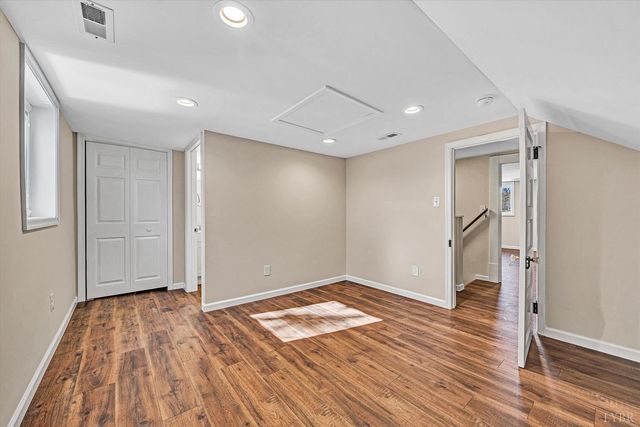 1088 Piney Grove School Road, Moneta, VA 24121