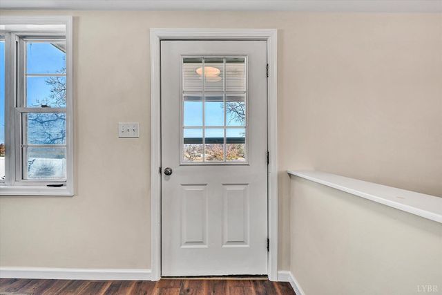 1088 Piney Grove School Road, Moneta, VA 24121