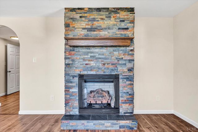 1088 Piney Grove School Road, Moneta, VA 24121