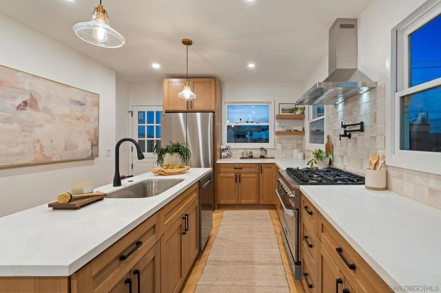 4515 Louisiana St, San Diego, CA 92116