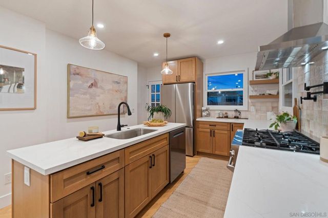 4515 Louisiana St, San Diego, CA 92116